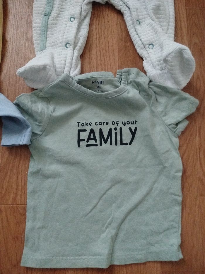 Lot de 4 vêtements bébé garçon - photo numéro 2