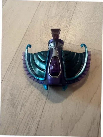 Figurine skylanders sea shadow très bon etat