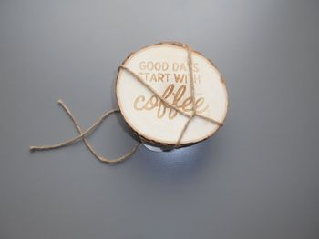 Lot de 4 dessous de verre en bois de peuplier neuf