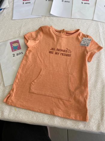 Tee shirt Kiabi 2 ans neuf