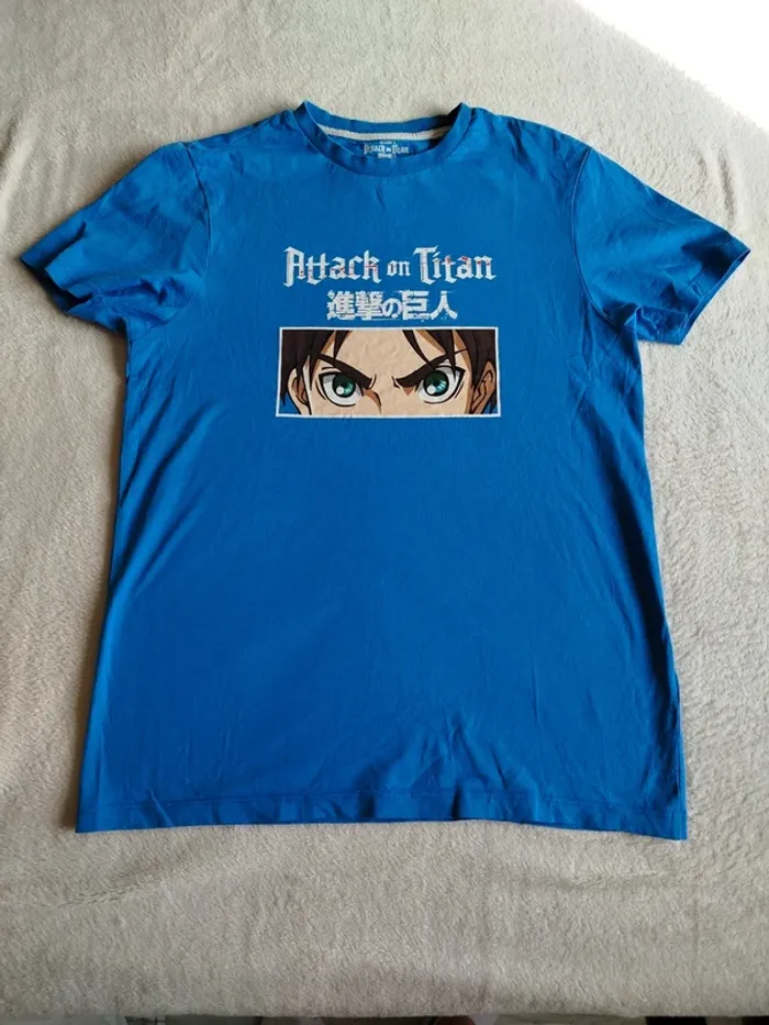 T-shirt L'attaque des titans taille M - photo numéro 4