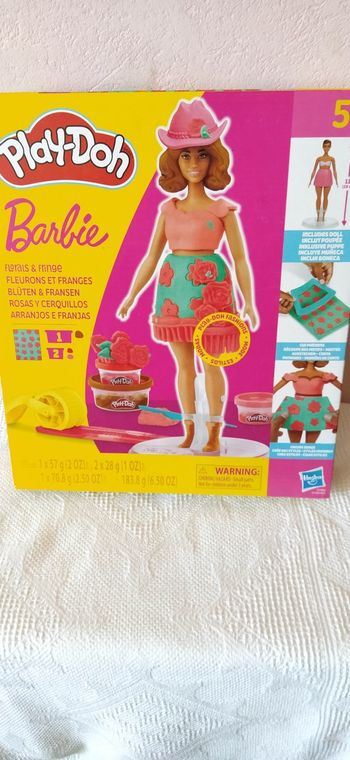 Barbie play Doh neuve 
