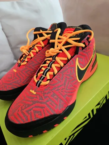 🔥Lebron NXXT Genisus Bright Crimson T.44,5🏀