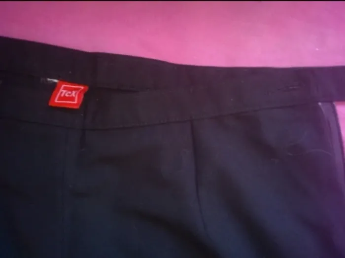 Pantalon noir habillé 40 - photo numéro 2