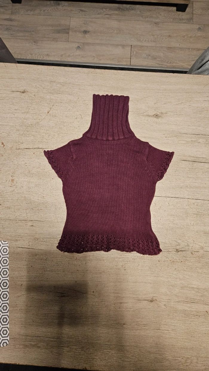 Pull à manches courtes et col roulé, petite broderie, Girls, 6/7 ans,peu mis - photo numéro 2