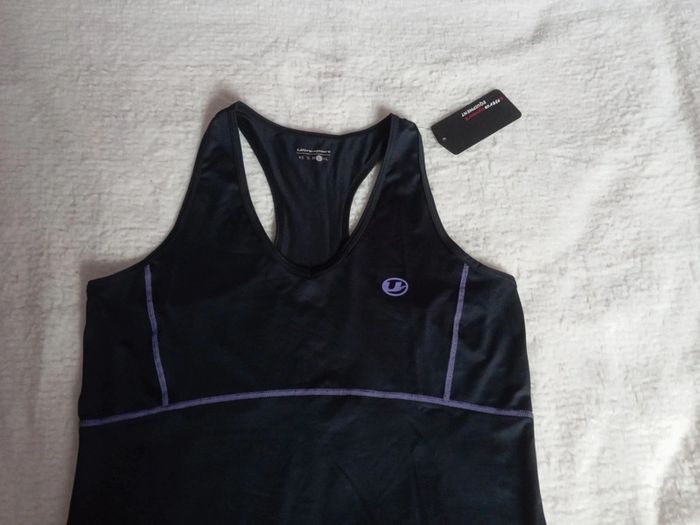 Beau Débardeur Sport Neuf avec fonction Quick Dry Ultrasport Taille L - photo numéro 2