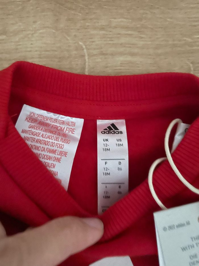 Ensemble adidas rouge et noir - photo numéro 3