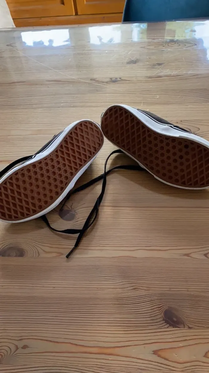 Baskets Vans - photo numéro 2