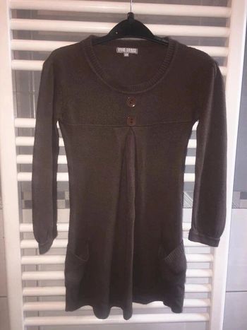 Robe 6 ans en tbe à 3 euros