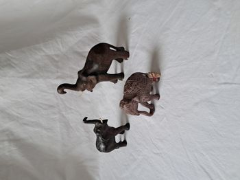 Lot de 3 statuettes figurines éléphant en bois 14,5 à 7 cm Neuves