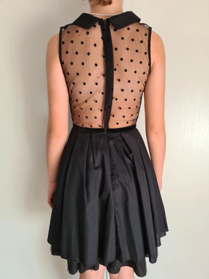 Robe noire - photo numéro 2