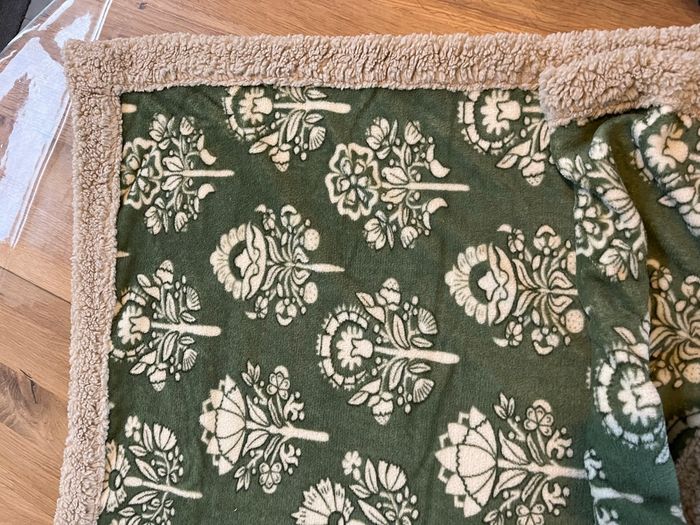 Peluche + plaid assortis - photo numéro 4