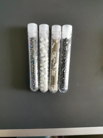 Tubes perles de rocaille