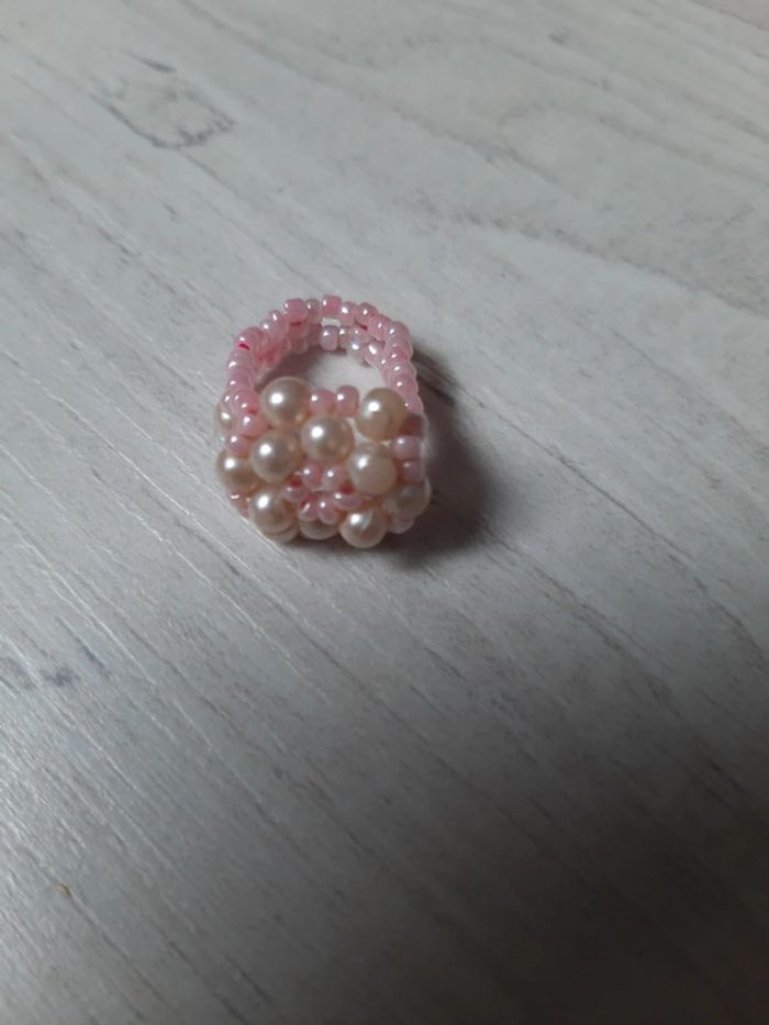 Bague perle rose et blanc - photo numéro 2