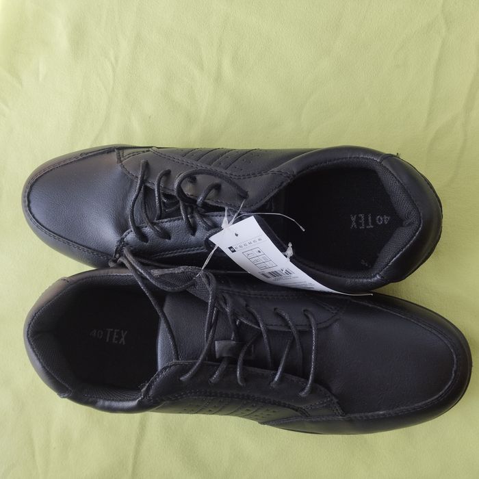 Baskets Noires Neuf Homme Pointure 40 - photo numéro 2