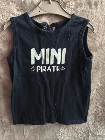 Débardeur sans manche taille 24 mois marque Kiabi neuf