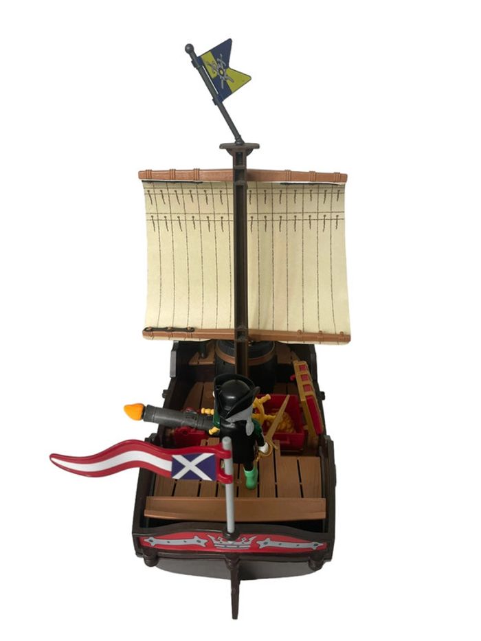 Bateau pirate Playmobil avec personnages et accessoires - photo numéro 5