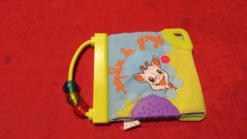 Petite livre Sophie la girafe