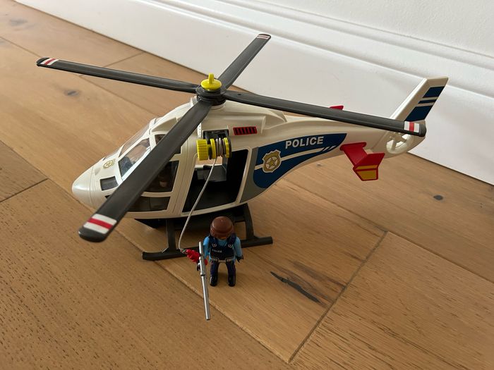 Playmobil hélicoptère