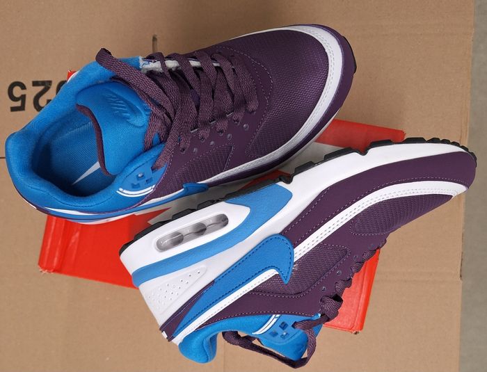 Replique Nike air max BW taille 39 neuve avec étiquettes 🏷