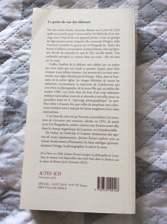 #à son image Jérôme Ferrari - photo numéro 4