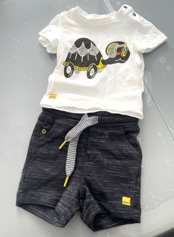 Ensemble Tee-Shirt et short T 3 mois Catimini blanc et gris