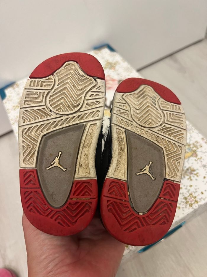 Basket Jordan bébé garçon 21 - photo numéro 4