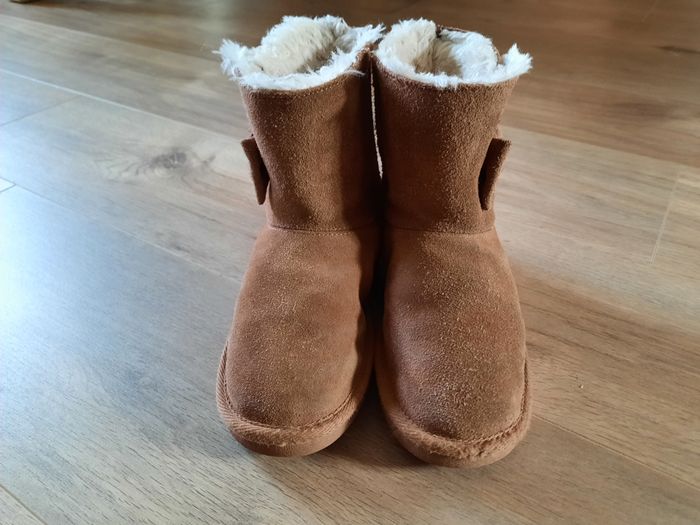 Bottes fourrées effet daim marron DPAM T 33 - photo numéro 2