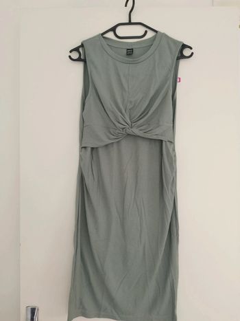 Robe de maternité verte