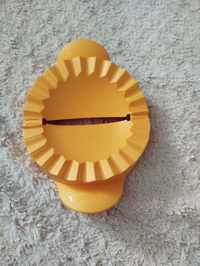 Moule Tupperware