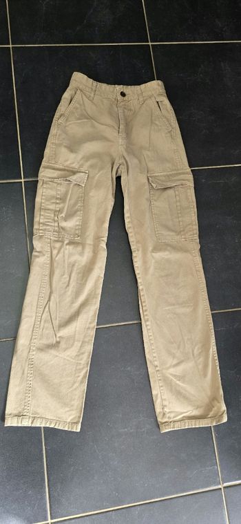 Jean beige stradivarius  taille 34 tbe