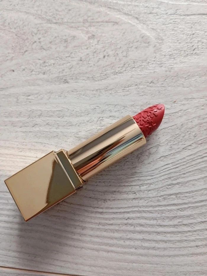Rouge à lèvres Estée Lauder Pure Color Envy Rebellious Rose - photo numéro 3