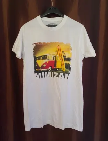 Tee-shirt avomarks taille M neuf