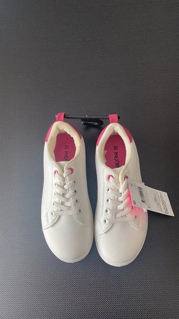 Basket lacet taille 30