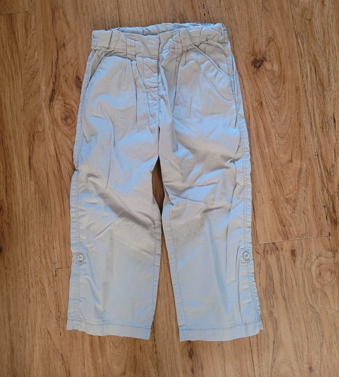 Pantalon- pantacourt tres léger 5 ans