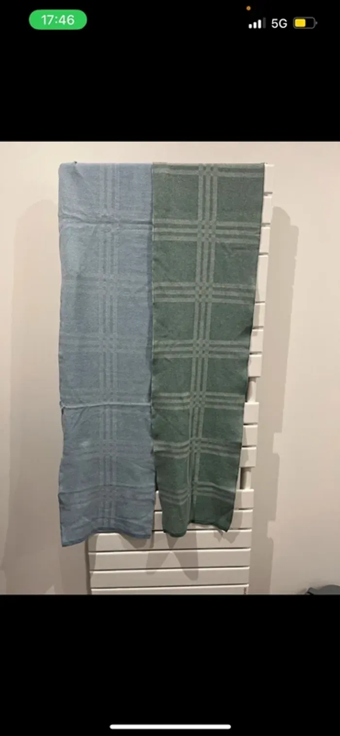 Écharpes à carreaux - photo numéro 3