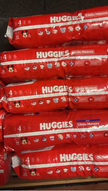 Paquet de  couches Huggies t 4