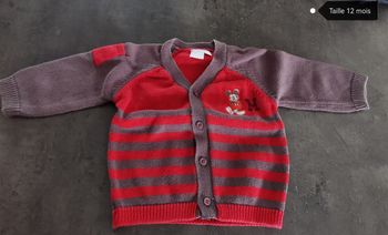Gilet taille 12 mois