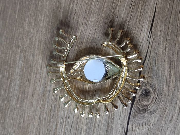 Broche oeil acier rétro - photo numéro 4