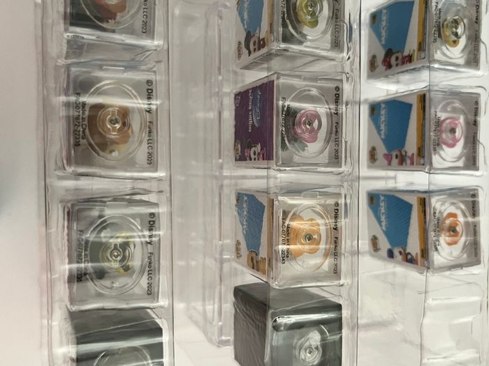 Lot 12 figurines Bitty Pop Disney - photo numéro 6