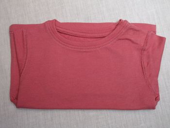 T-shirt rose, 3 mois