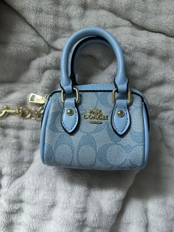 sac bleu à bandoulière