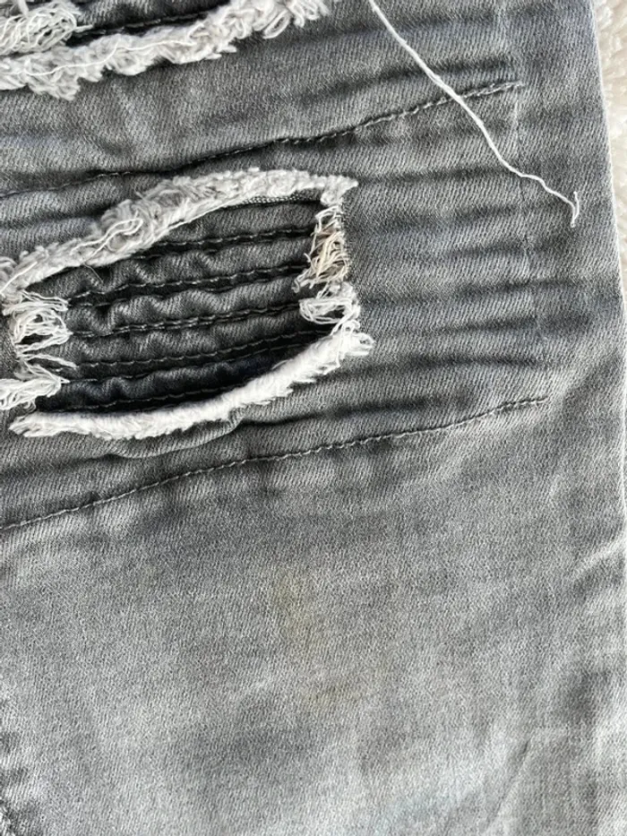 Jean troué gris John H - photo numéro 6