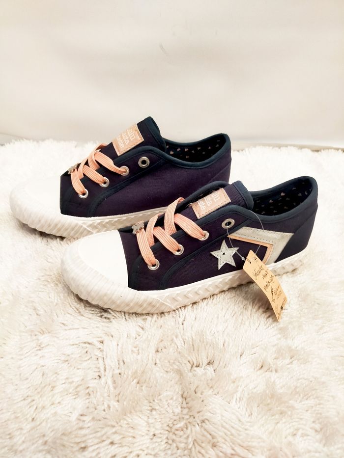 Superbe paire de sneackers Lulu Castagnette 😍 taille 34,neuve avec boîte d'origine - photo numéro 4