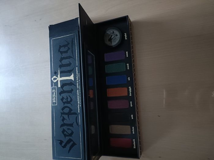 PALETTES METAL + SERPENTINA KAT VON D - photo numéro 6