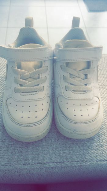 Basket nike taille 23,5