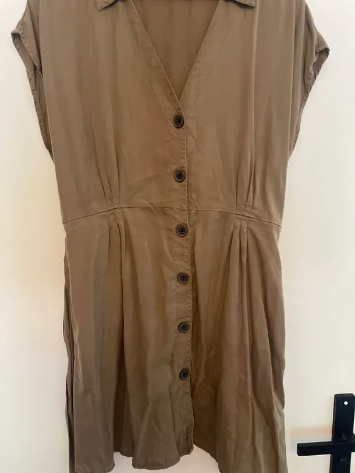 Robe kaki Zara L - photo numéro 4