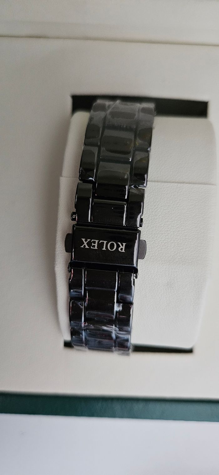 Magnifique montre Rolex neuf avec boite - photo numéro 8