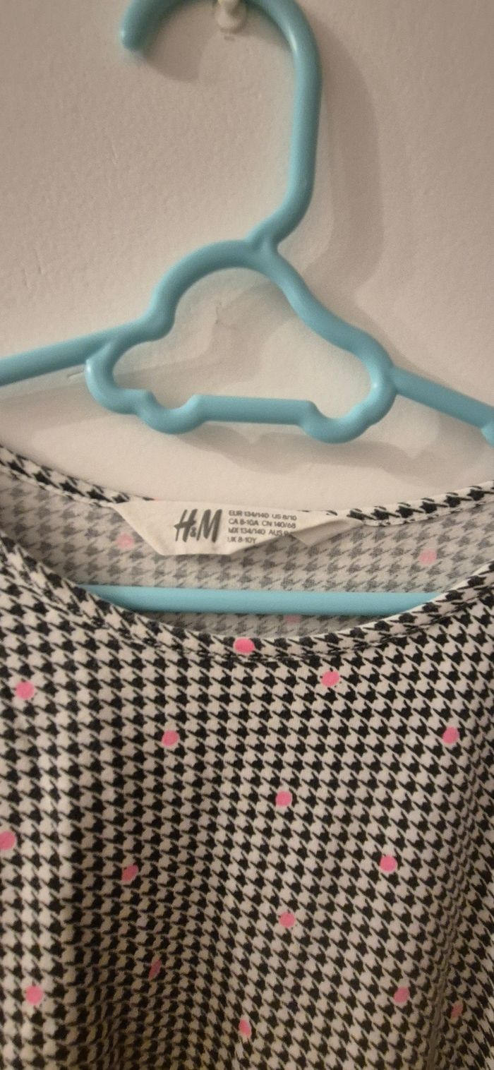 Lot robe 8 ans - photo numéro 4