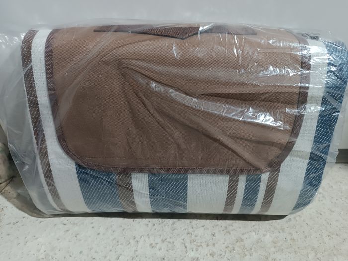 🧺 Tapis de Pique-Nique / Plage 150x200 cm – Compact, Élégant et Pratique